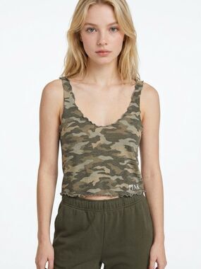 PINK VICTORIA’S SECRET | Camouflage Crop Top Pajama Sleep Women’s Size Large